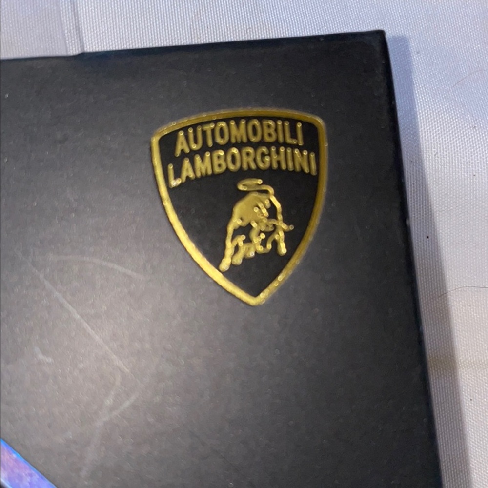Lamborghini iPhone 7 case - Picture 2 of 4